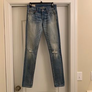 Polo skinny jeans distressed size 26